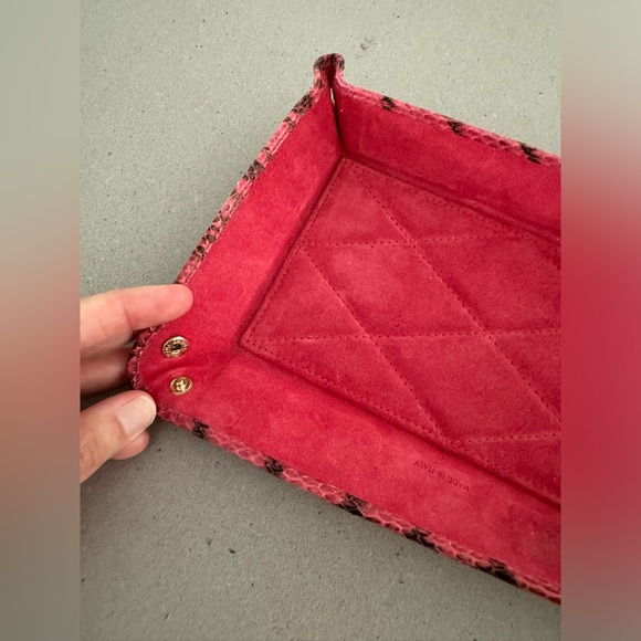 Jimmy Choo pink snakeskin catch all - RARE! - Picture 12 of 14